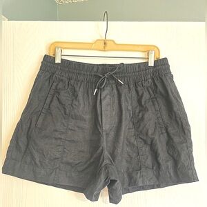 Athleta Women’s Retreat Linen Mid Rise 4” Short, Medium